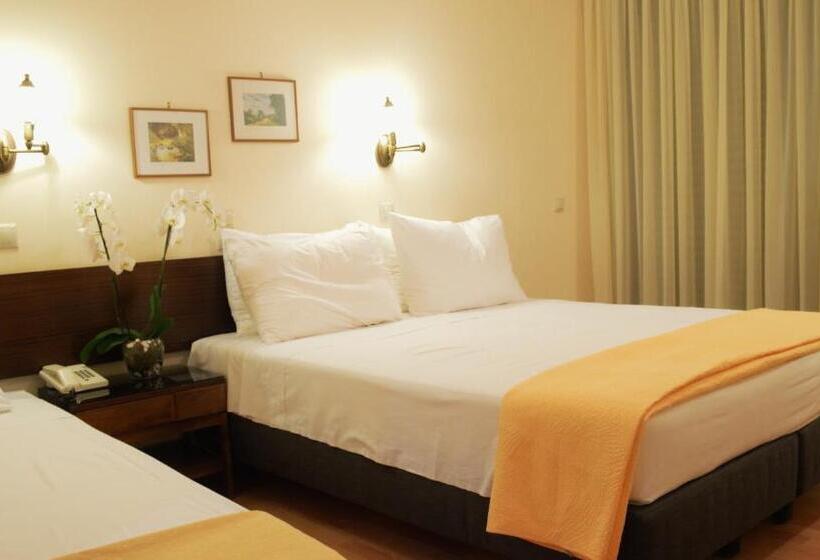 标准三人间, Alexakis Hotel & Spa