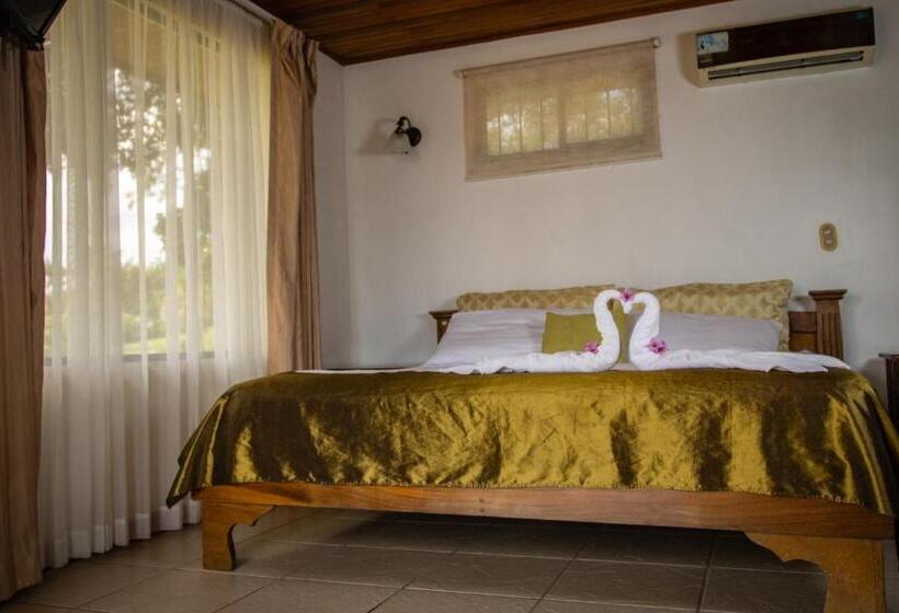 Family bungalow with view, Miradas Arenal Hotel & Hotsprings