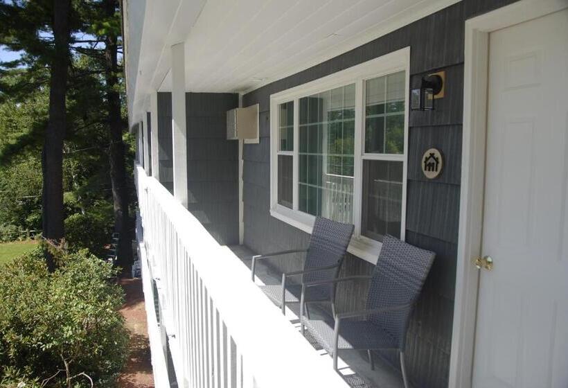 اتاق استاندارد, Kittery Inn & Suites