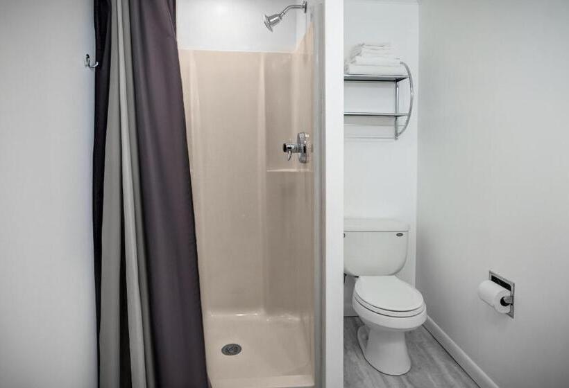 اتاق استاندارد, Kittery Inn & Suites
