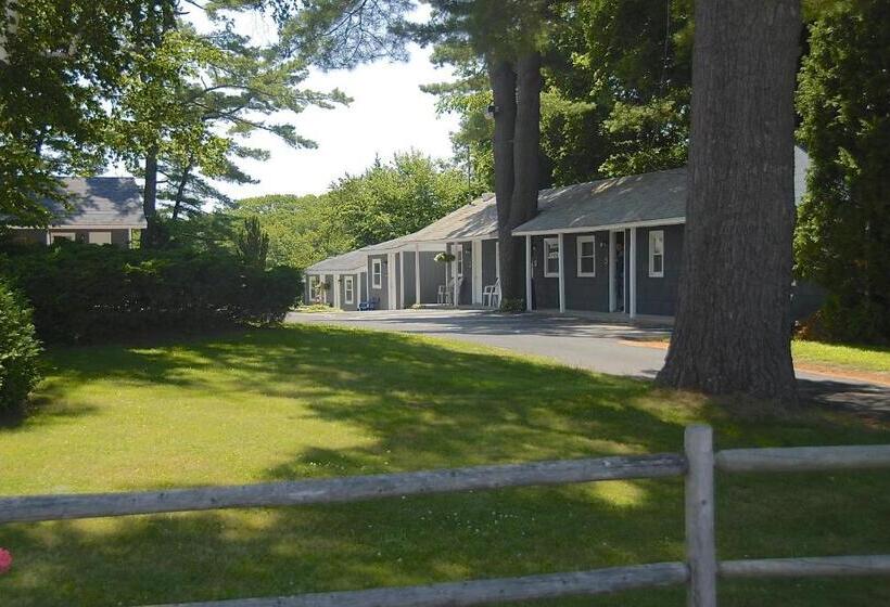 اتاق استاندارد, Kittery Inn & Suites