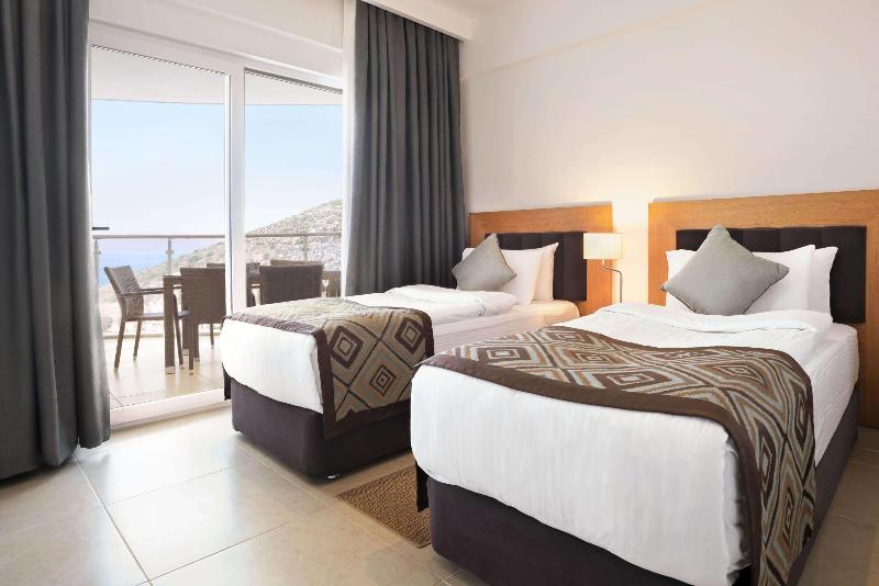 Номер Стандарт, Ramada Hotel & Suites by Wyndham Kusadasi