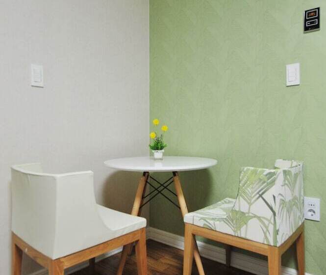 Quarto Deluxe, Good Morning Residence  Hue