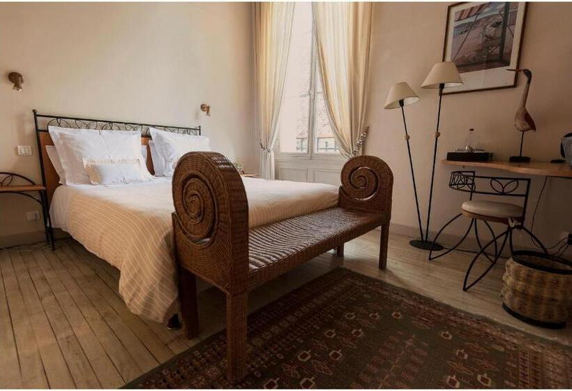 اتاق سوپریور, Le Clos Raymi