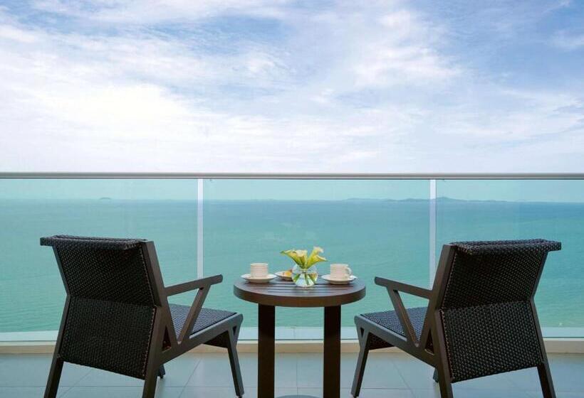 Номер Deluxe Вид на Море, Mövenpick Siam Hotel Na Jomtien Pattaya