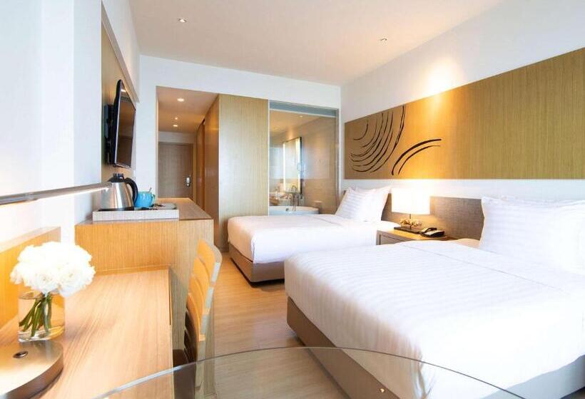 Номер Deluxe Вид на Море, Mövenpick Siam Hotel Na Jomtien Pattaya