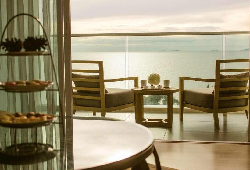 Люкс Executive Вид на Море, Mövenpick Siam Hotel Na Jomtien Pattaya