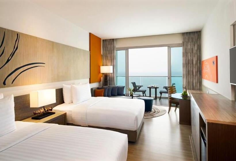 Habitación Premium Vista al Mar., Mövenpick Siam Hotel Na Jomtien Pattaya