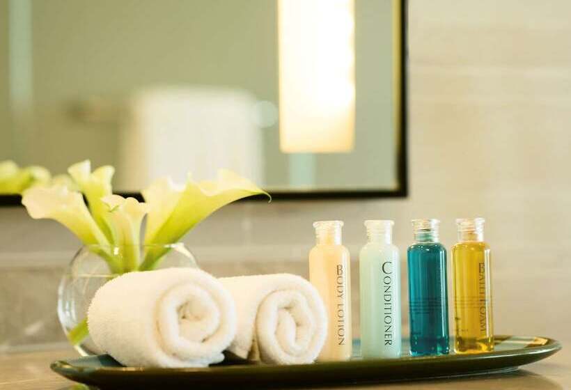 Номер Deluxe Вид на Море, Mövenpick Siam Hotel Na Jomtien Pattaya