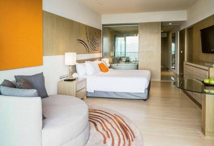Habitación Premium Vista al Mar., Mövenpick Siam Hotel Na Jomtien Pattaya