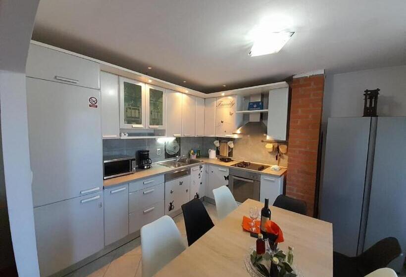 Апартаменты 3 Спальни, Apartments Dalamar