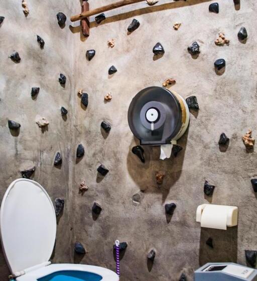 Четырехместный Номер Стандарт с Балконом, Bb Dorm Koh Kood