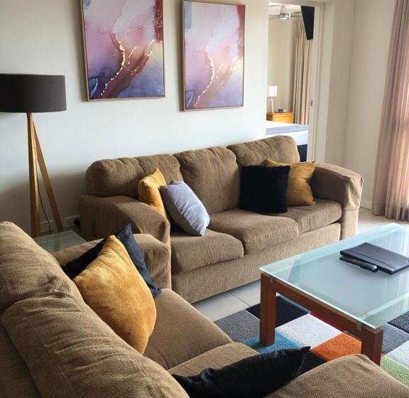 2침실 디럭스 아파트 바다 전망, Coral Towers Holiday Suites