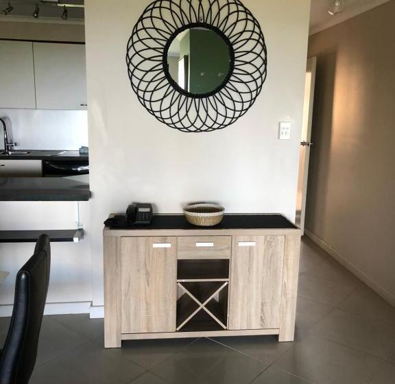 2침실 디럭스 아파트 바다 전망, Coral Towers Holiday Suites