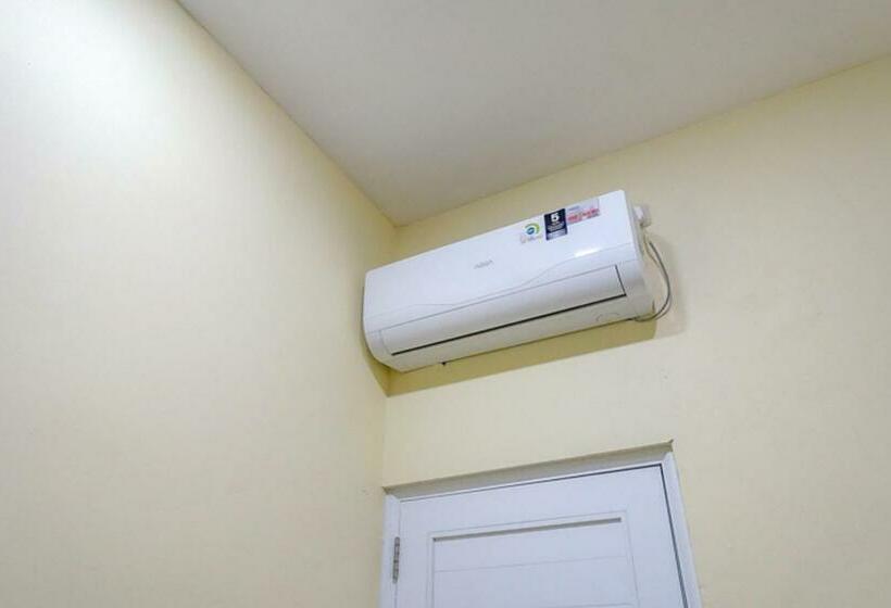 Номер Стандарт Индивидуальный, Koolkost Syariah Near Sunter Mall   Minimum Stay 6 Nights
