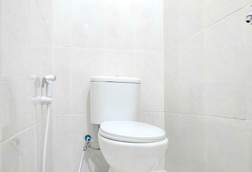 Номер Стандарт Индивидуальный, Koolkost Syariah Near Sunter Mall   Minimum Stay 6 Nights