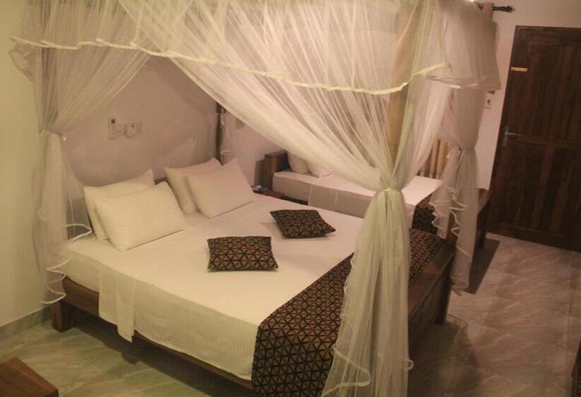 اتاق لوکس سه تخته, Nature House