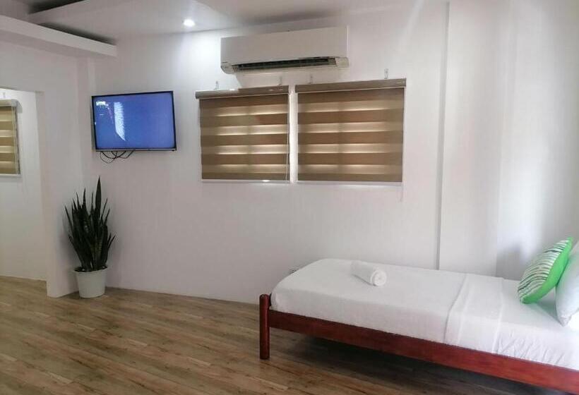 Семейный Номер Вид на Сад, Victoria S Inn By Martha Vacation Homes