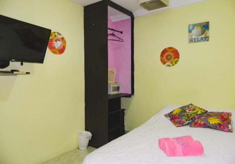 اتاق اکونومی, Hostel Stingray