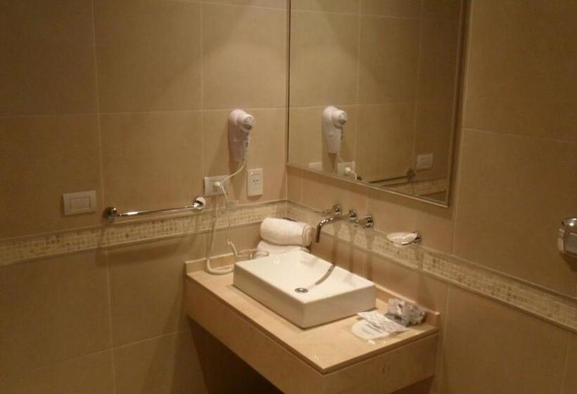 Стандартный Номер Кровать Кинг, Howard Johnson Hotel Piedras Moras