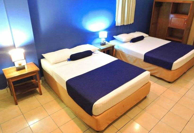 اتاق استاندارد برای معلولان, Xolotlán   Hostel
