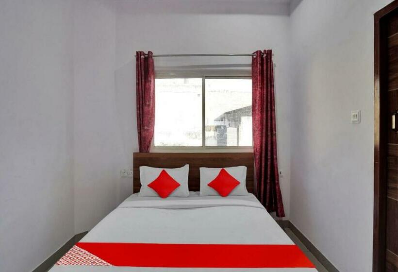 Трехместный Номер Классика, Oyo Flagship 80991  Kvs Residency