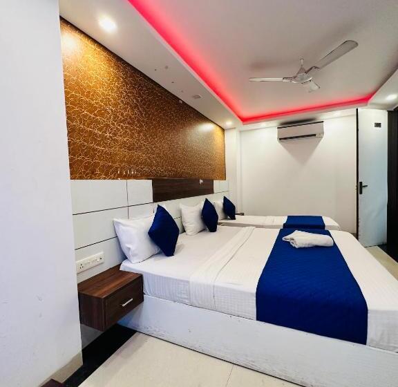 اتاق سوپریور چهار تخته, Park Suites   Near Igi Airport Terminal 3