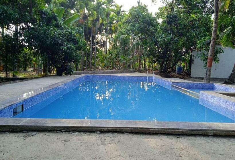 Номер Deluxe, Green Woods Resort Near Kashid Beach
