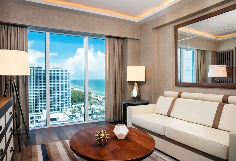 サイドシービュースイート, Conrad Fortlauderdale Beach