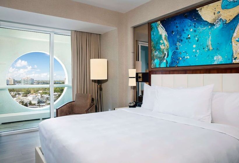 サイドシービュースイート, Conrad Fortlauderdale Beach