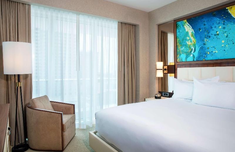 海の見える３ベッドルームアパートメント, Conrad Fortlauderdale Beach
