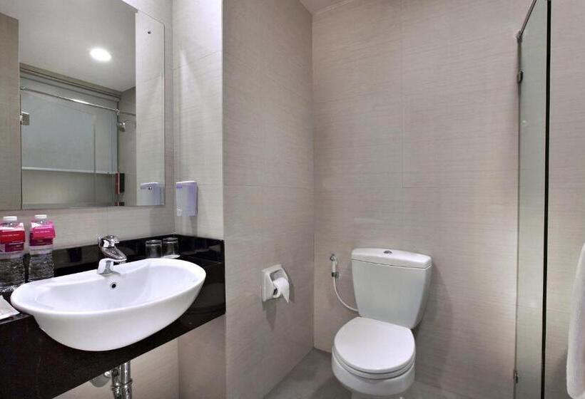 Номер Стандарт, Favehotel Zainul Arifin