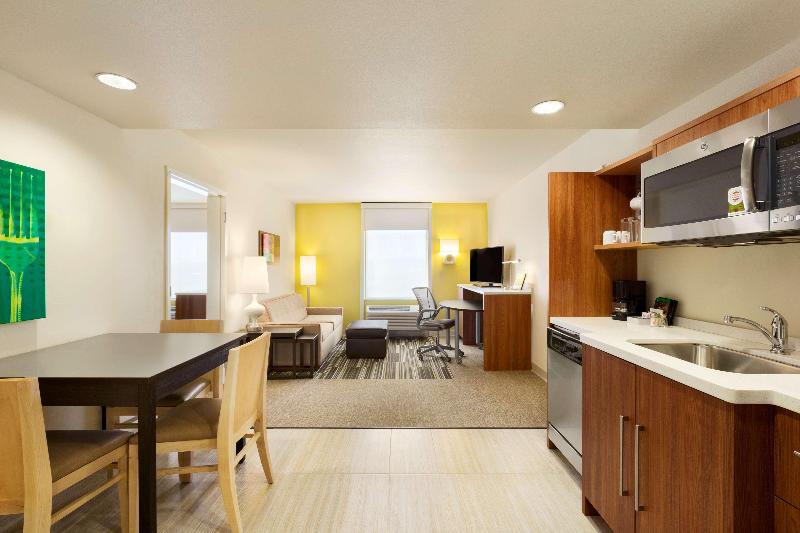 Люкс, Home2 Suites By Hilton Farmington/ Bloomfield