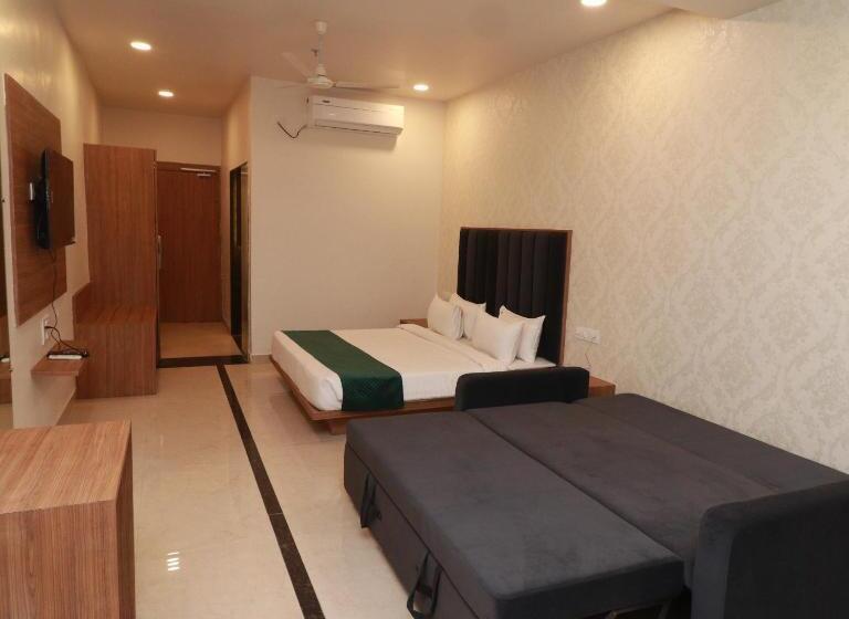 Номер Superior, 7 Vachan Lawns And Banquet