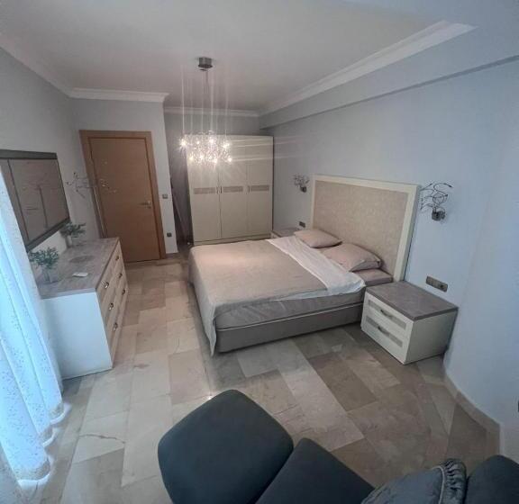 Люкс Deluxe Вид на Море, Luxery Suite Goldcity Gold City Alanya