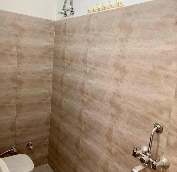标准单人间, Jsr Boys Hostel   Pratap Nagar