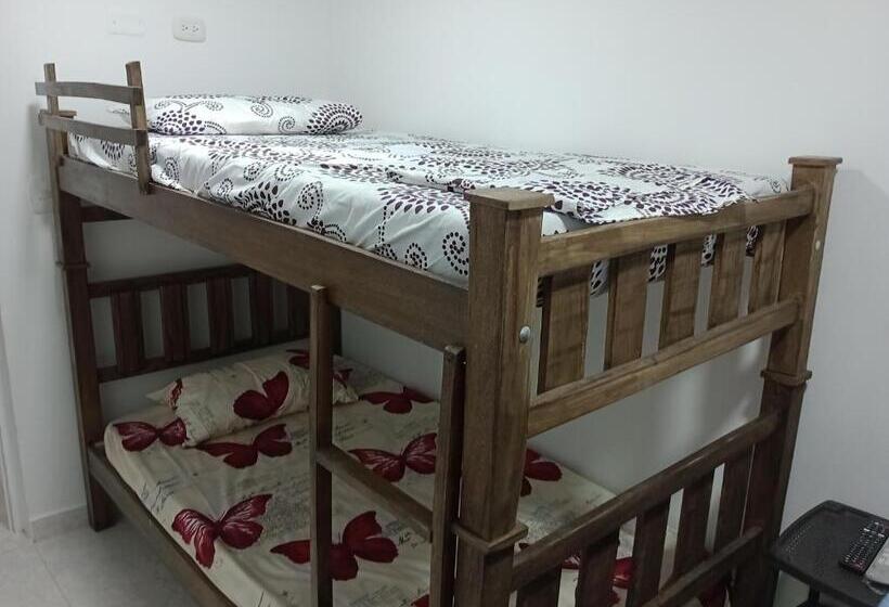 آپارتمان 1 خوابه همکف, Aparta