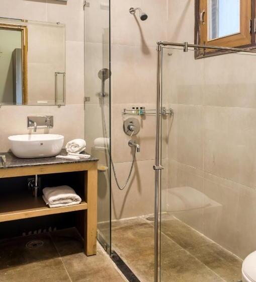 스탠다드 룸 킹사이즈 침대, Corbett River Valley Resort