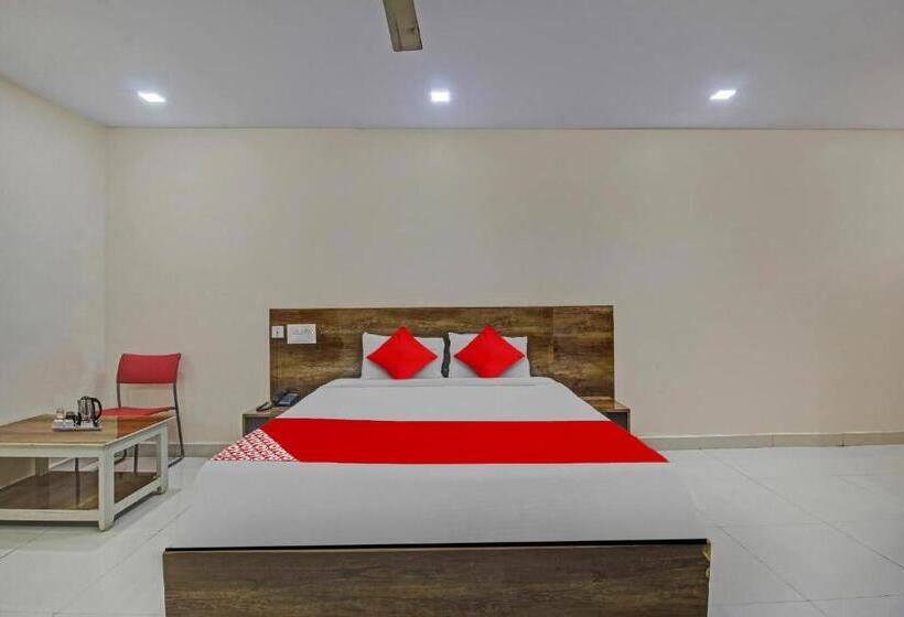 Трехместный Номер Классика, Sai Baba Palace Lodging And Boarding