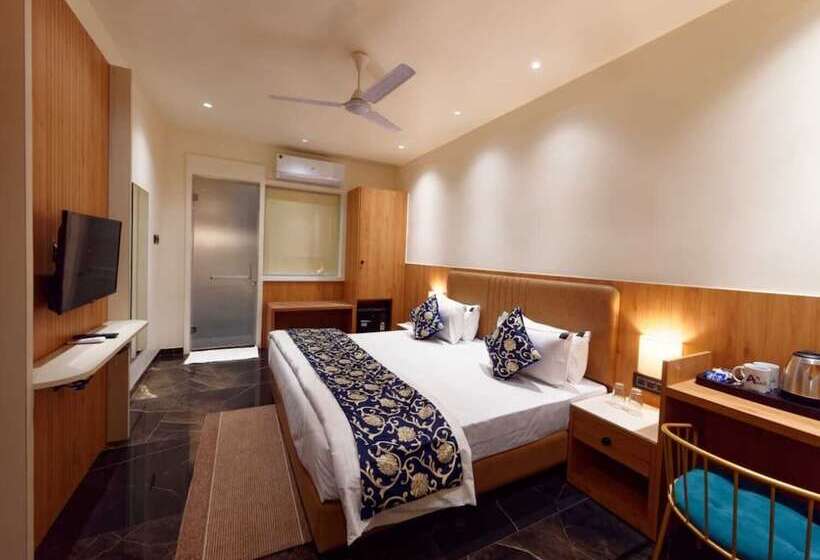 Номер Deluxe, Ankit Hotel By M Square