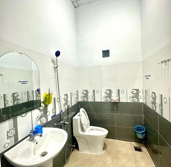اتاق خانوادگی, Thuận Vương Homestay