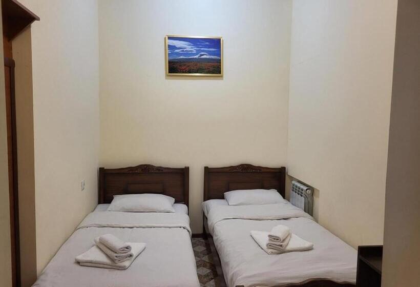Номер Economy, Ani Guesthouse