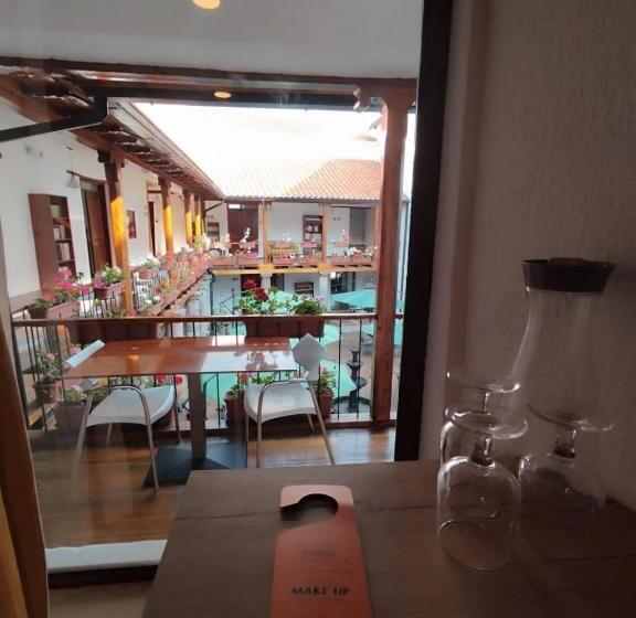 スタンダードトリプルルーム, Casona Tobar