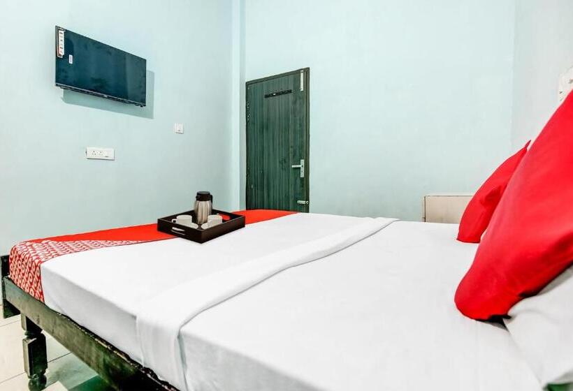 اتاق کلاسیک سه تخته, Flagship Moonlight Guest House