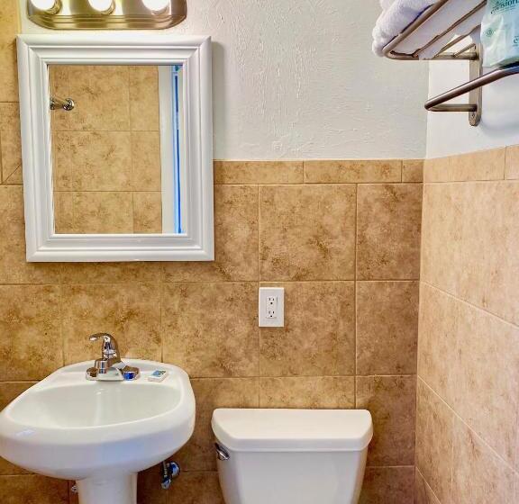 غرفه قياسيه سريرين مزدوجين, Glades Motel   Naples