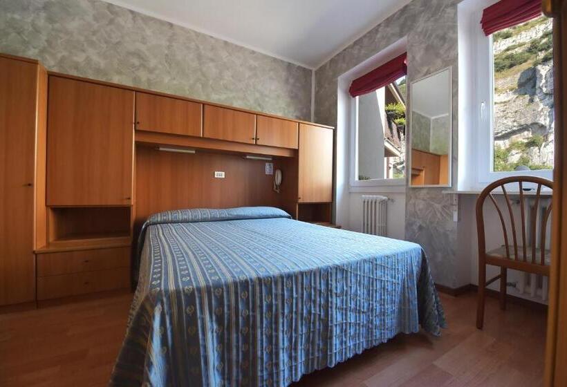 Quarto Basic, Angelini