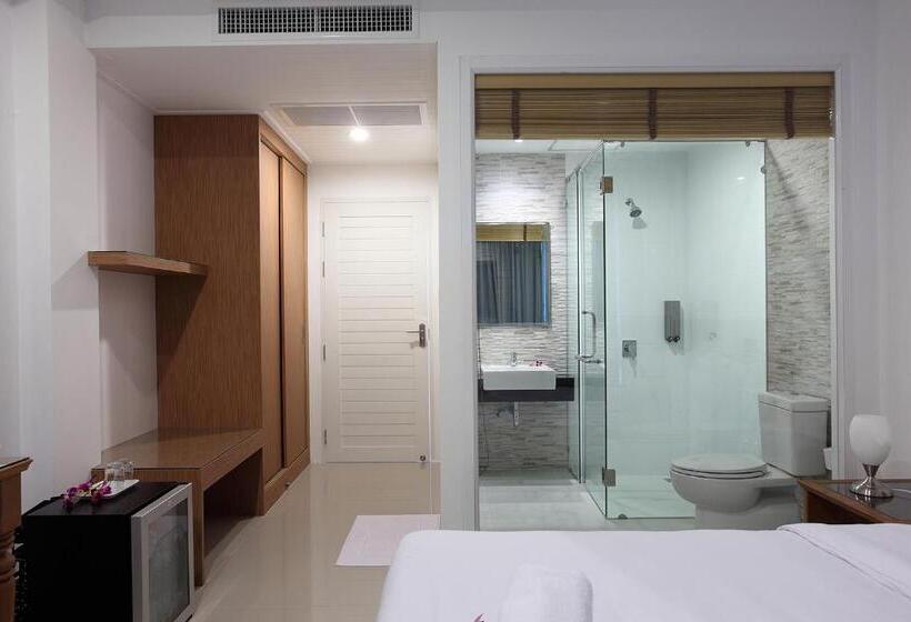 Люкс Вид на Бассейн, Clear House Resort   Sha Extra Plus