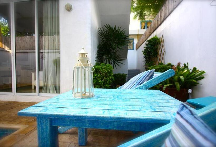 Vila 1 Quarto Vista jardim, Costa Village Pool Villa