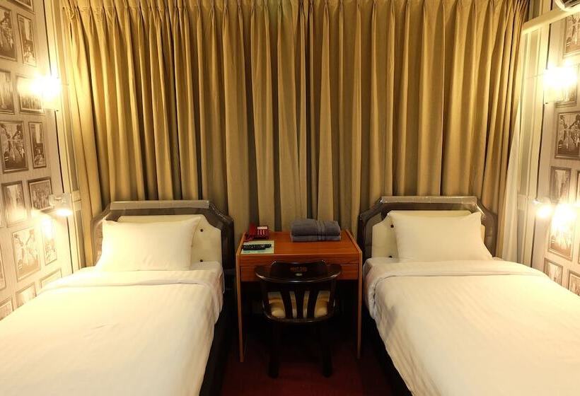 اتاق لوکس, Decor Do Hostel