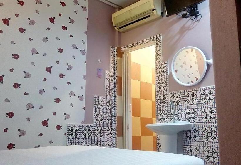 اتاق لوکس, Decor Do Hostel